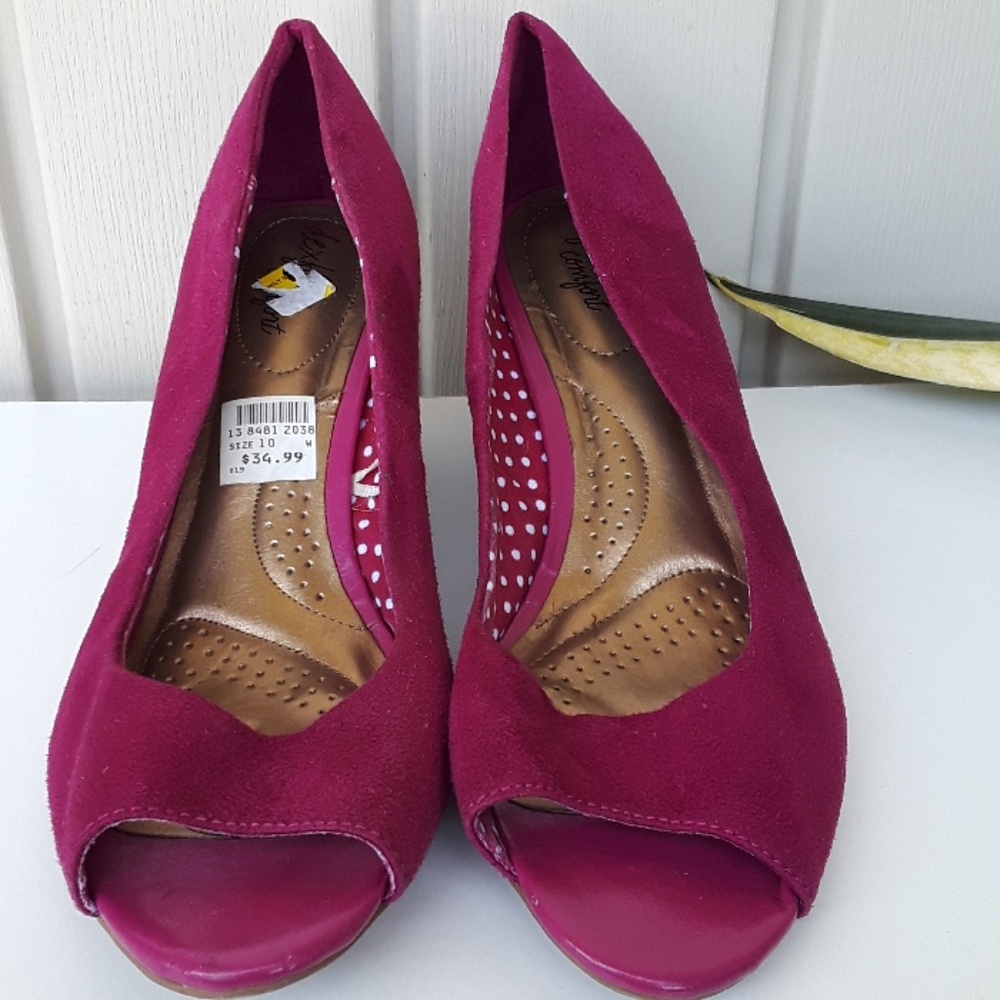 DeXflex Comfort purple shoes size 10